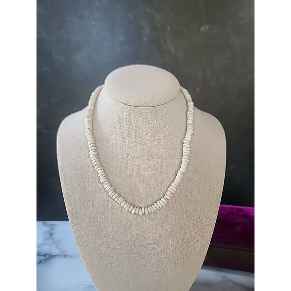 Vintage Beaded Shell Necklace - Picture 1 of 10